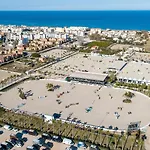 Mar By On Travel Daire